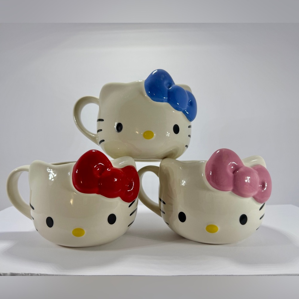 HELLO KITTY - NEW 3 Set Bundle MultiColor Ceramic Collectable Mug Set